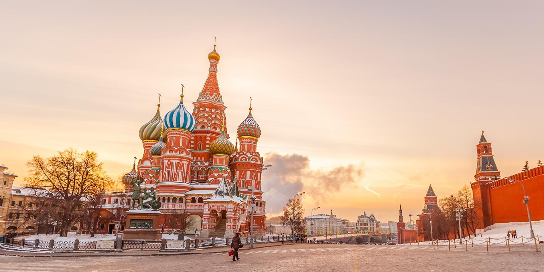 Фон кремля. Кизил Майдан Москва Кремль. Храм Василия Блаженного на фоне Кремля закате. Собор Василия Блаженного в Москве фото. Кремль Москва.
